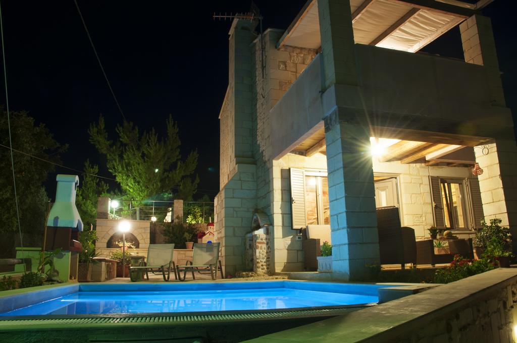 Pantanassa Villas Agia Marina Exterior foto