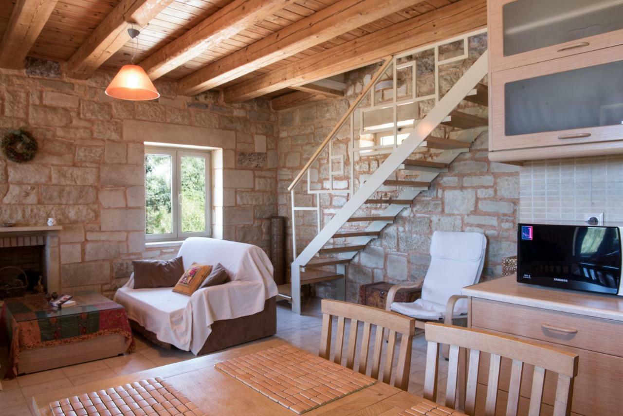 Pantanassa Villas Agia Marina Exterior foto