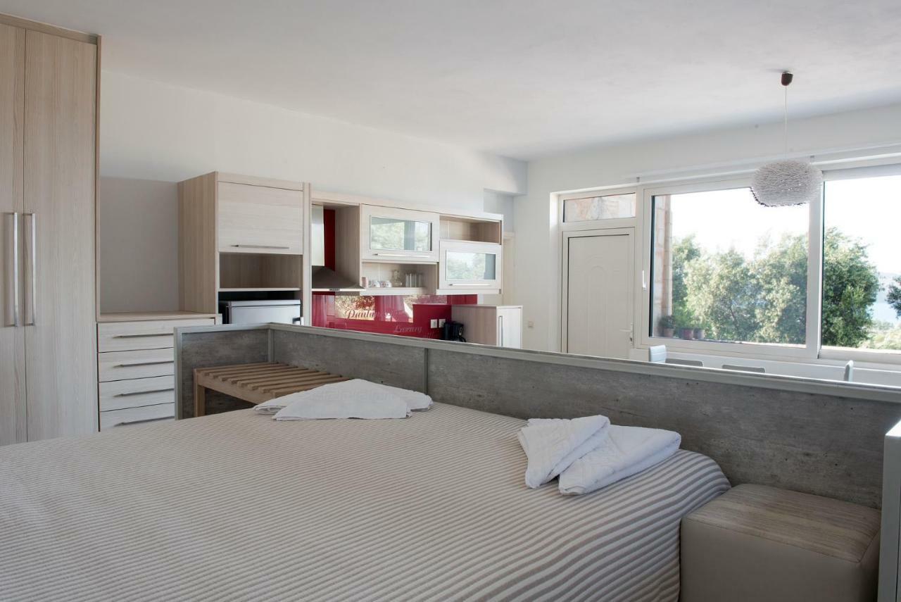 Pantanassa Villas Agia Marina Exterior foto