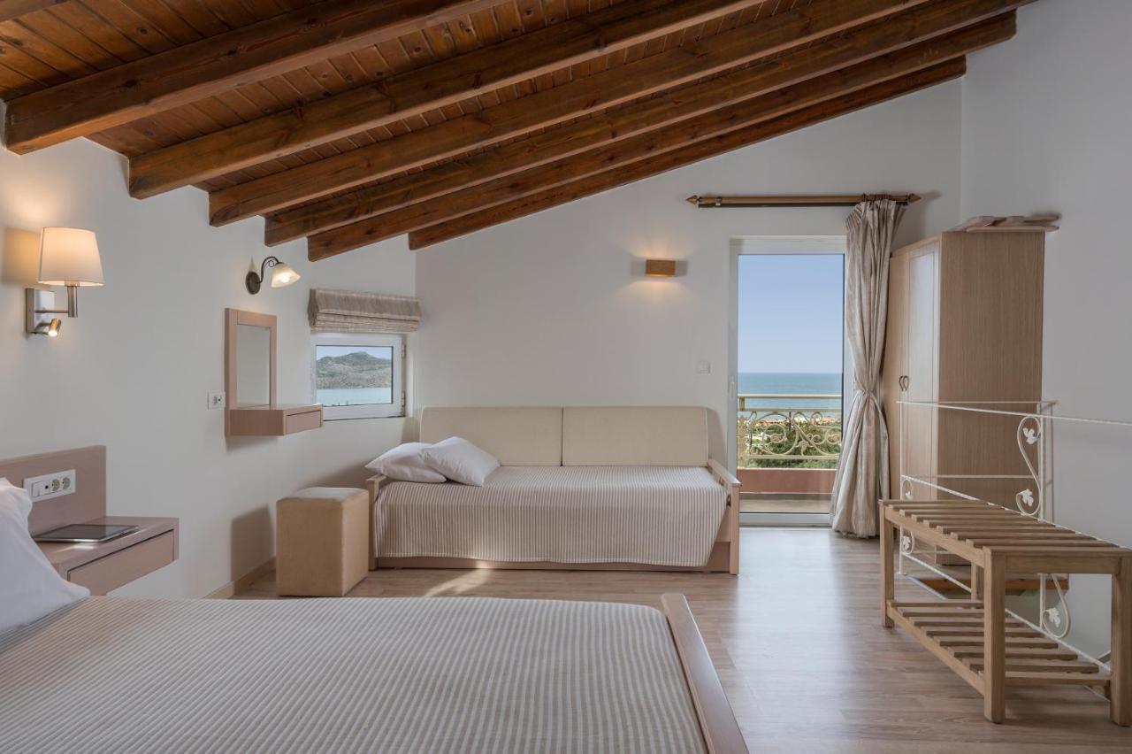 Pantanassa Villas Agia Marina Exterior foto